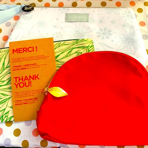Set of 3 Clarins  make up bags - Picture 1 of 4